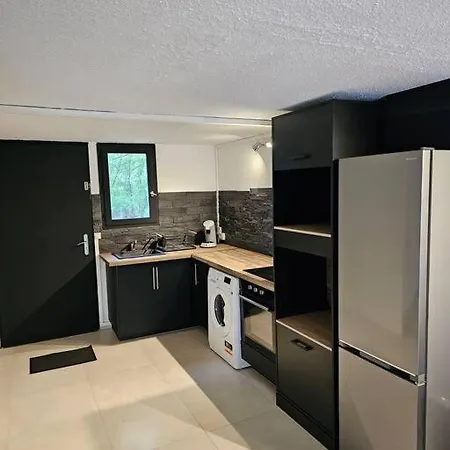 Appartement 50M2 Village Vacances Arles Extérieur photo